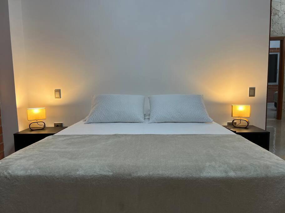 Сasa de vacaciones Palos Altos House Poblado 6 Min To Provenza *
